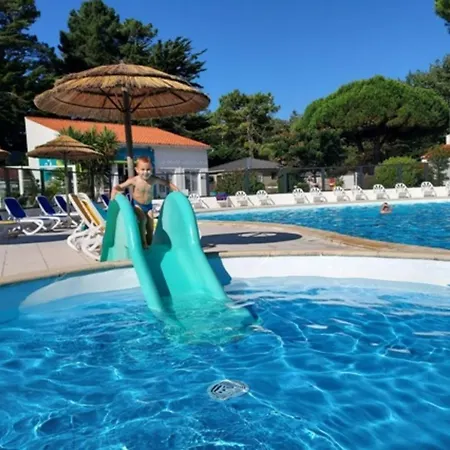 Mobil Spacieux, Terrasse, 3 A Saint-hilaire-de-riez - Api-1-52-966 مكان تخييم سا يْليرْ دو ري